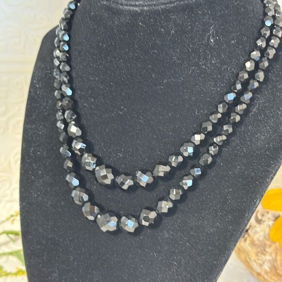 Vintage Black Faceted Double Strand Necklace 14”-16” - Picture 3 of 11
